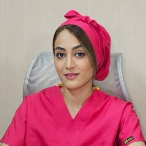 دکتر فاطمه همتی نیا دندانپزشک اصفهان