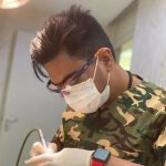 تصویر دکتر رامین سمسارزاده دندانپزشک اصفهان