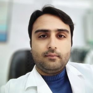دکتر مهدی نجفی دلوئی متخصص قلب و عروق