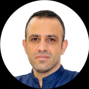 دکتر مهدی ابریشمی متخصص جراحی دهان فک و صورت