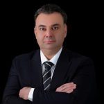 دکتر حسن مومنی دندانپزشک و جراح ایمپلنت