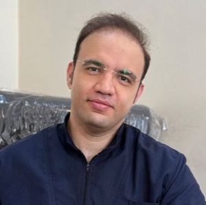 دکتر سید مسیح موسوی سرشت متخصص جراحی فک و صورت