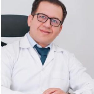 دکتر فرزاد ناصری متخصص ارتودانتیکس