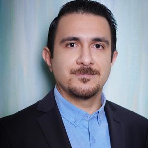 دکتر جلیل عماد متخصص ارتوپدی