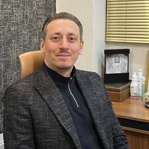 تصویر دکتر محمد توحیدی متخصص جراحی عمومی
