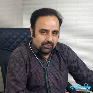 تصویر دکتر محمود توسلی متخصص آسم و آلرژی