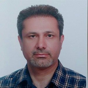 دکتر فرشید احمدی متخصص کودکان